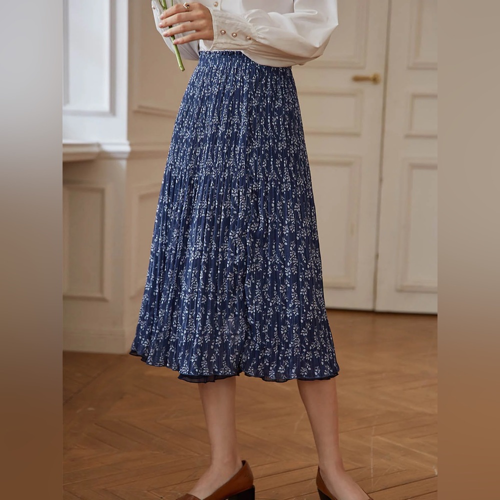 NEW! SIMPLE RETRO Sammy Little Tulip Skirt (Dark Blue)